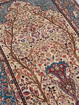 RUG. Semi-antique Teheran. 211,5 x 142,5 cm.