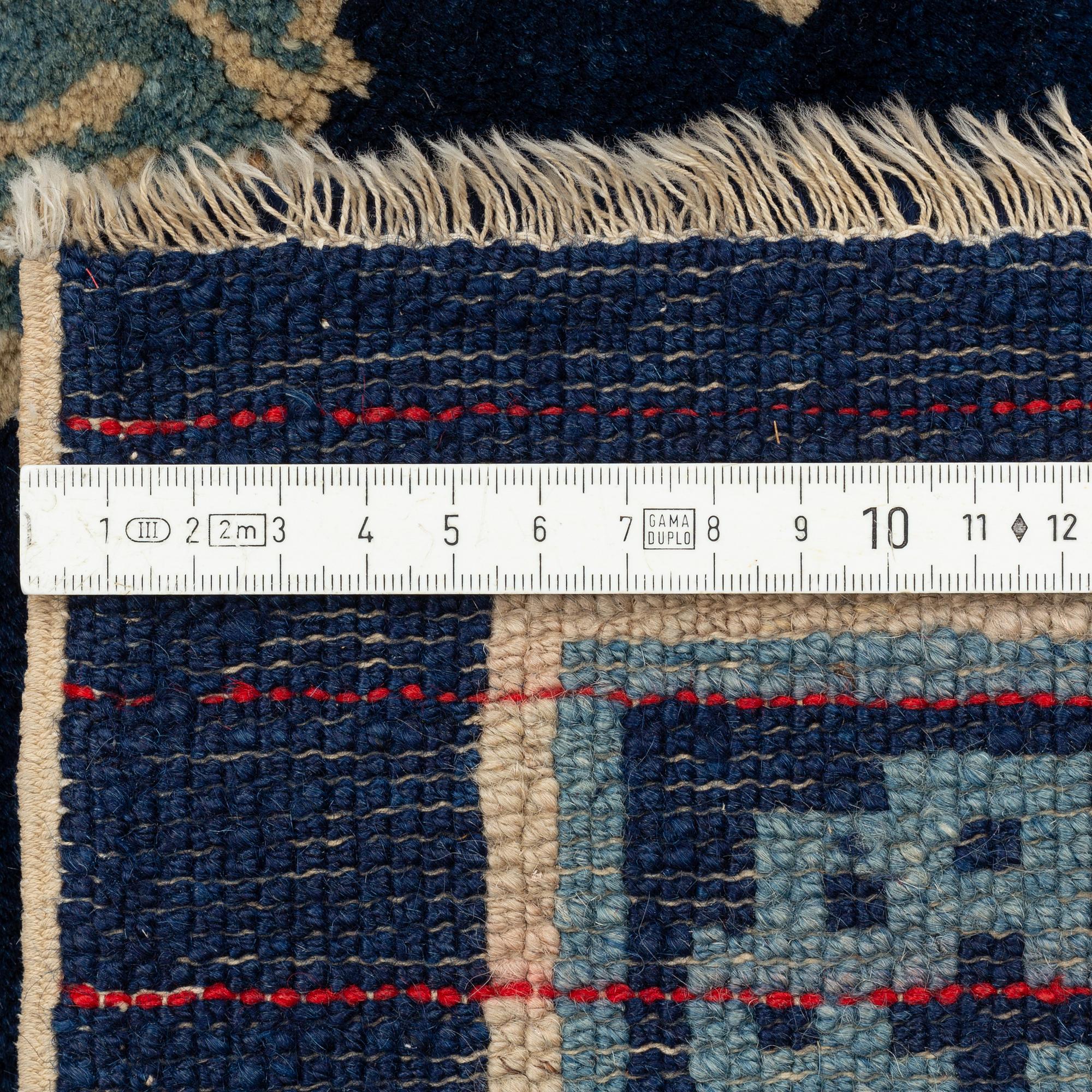 Mattor, ett par snarlika, Baotou, Kina, ca 165 x 100-105 cm.