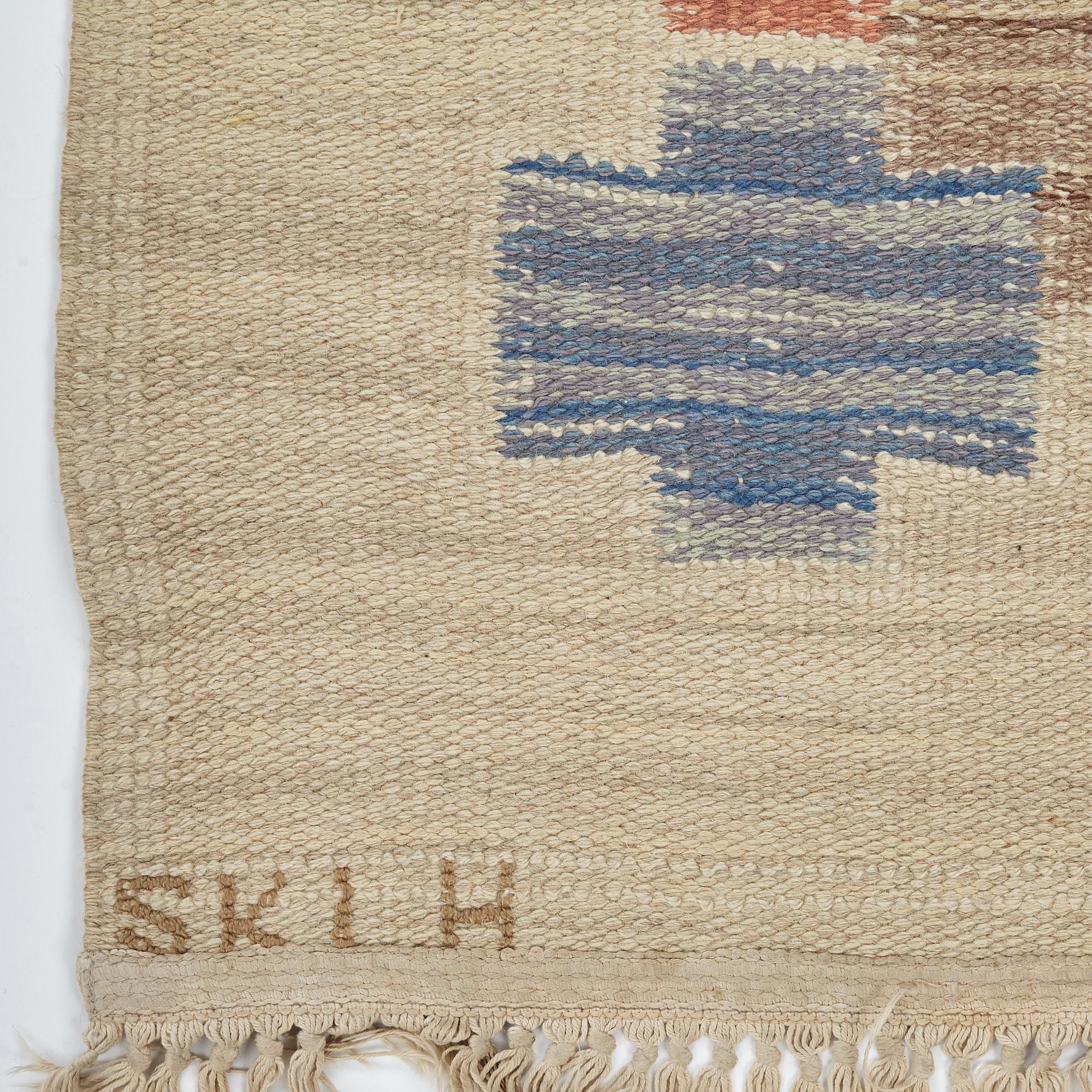 Swedish design, a carpet, knotted pile in relief, ca 178,5-179,5 x 137-140,5 cm, signed and dated at the back: SKLH 1944.