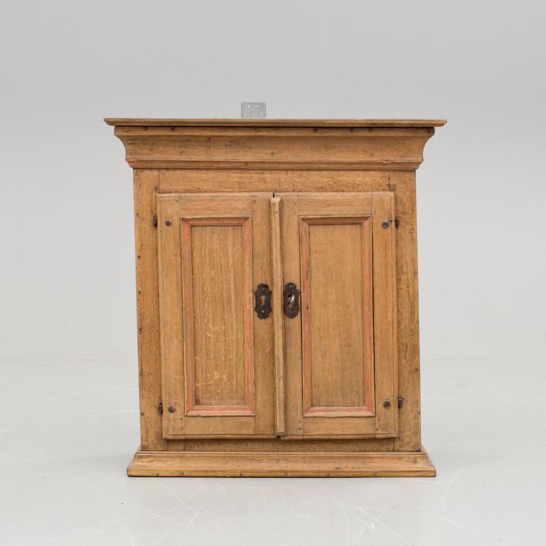 VÄGGSKÅP, daterat 1793.