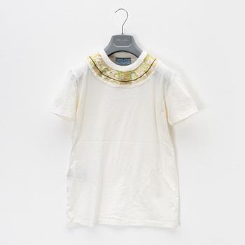 Prada, a set of 2 t-shirts and a tank top, size XS.