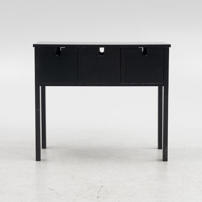 Sara Szyber sideboard, "Wing", Design House, 2000-tal.