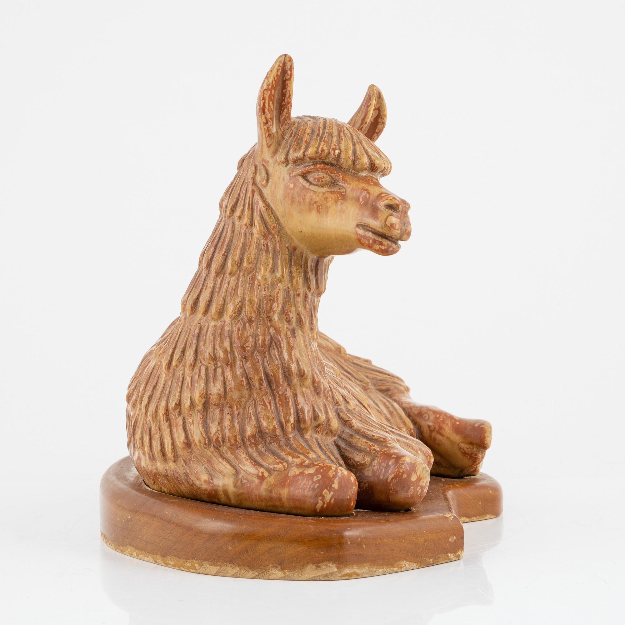 Gunnar Nylund, skulptur, stengods, Rörstrand, numrerad 12/300.