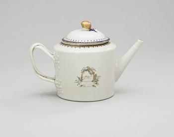 TESERVISDELAR, 5 st, kompaniporslin. Qing dynastin, Jiaqing (1796-1820).