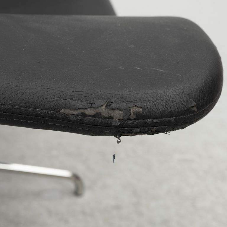 Michael Sodeau, fåtölj, "Oyster High", Offecct, 2000-tal.