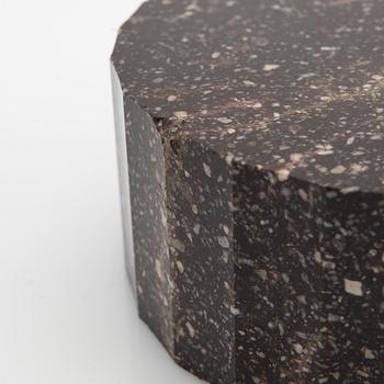 Butter box with lid, Älvdalen, early 19th century, Empire style.