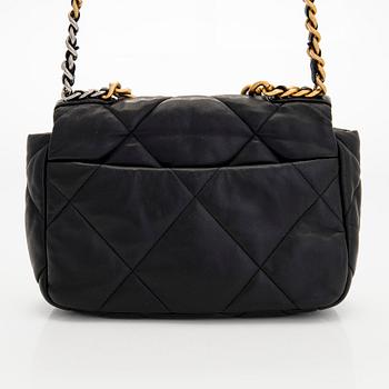 Chanel, laukku, "19 Small Flap Bag", 2021.
