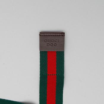 RESESÄNG för HUND, Gucci.