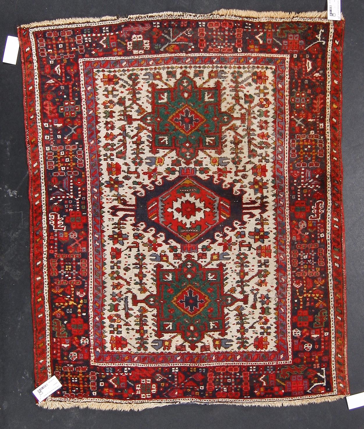 MATTA, orientalisk, ca 135x110.