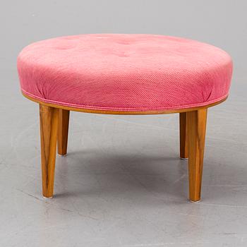 JOSEF FRANK, fotpall, modell 647, Firma Svenskt Tenn.