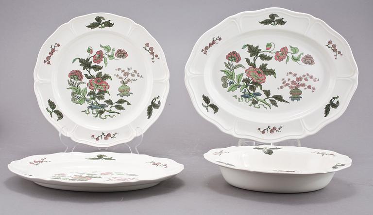 SERVISDELAR, 82 st, porslin, "Mandarin", Wedgwood, 1900-tal.