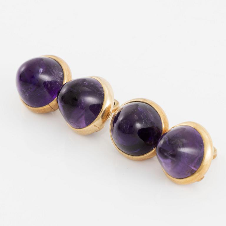 A pair of cufflinks 14K gold and amethysts.