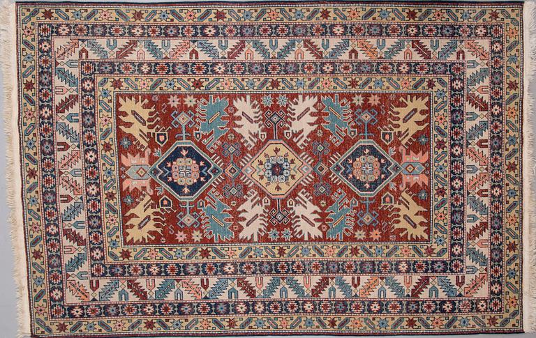 MATTA, Kaukasisk, old 225x150 cm.