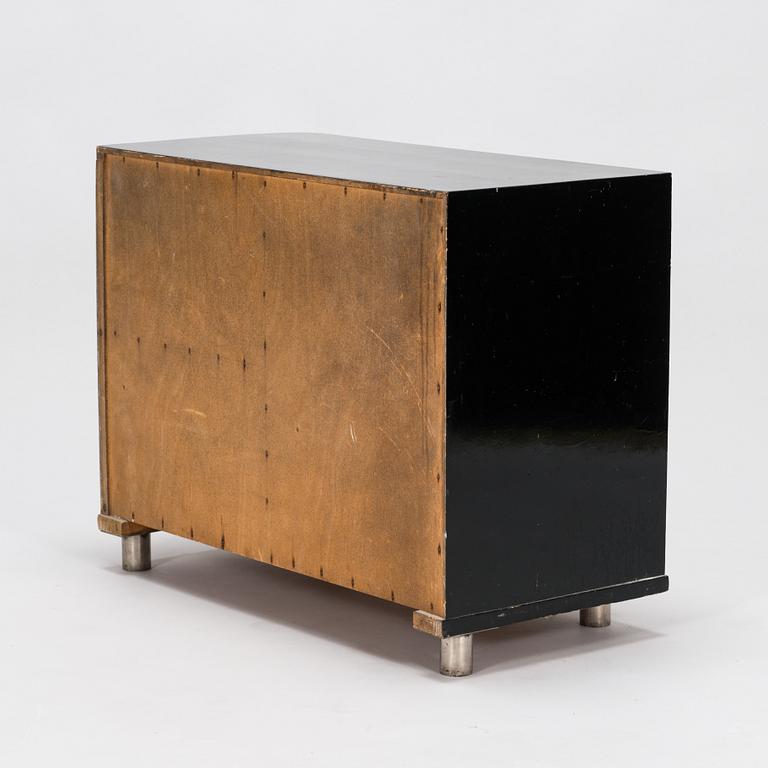 A 1930's table / drawer.