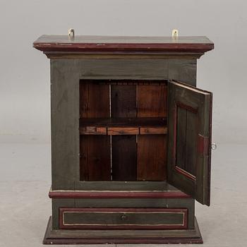 SKÅP, allmoge, bär årtal 1803. 1800-talets första del.