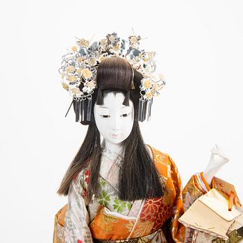 Docka iklädd kimono, Japan, 1900-tal.