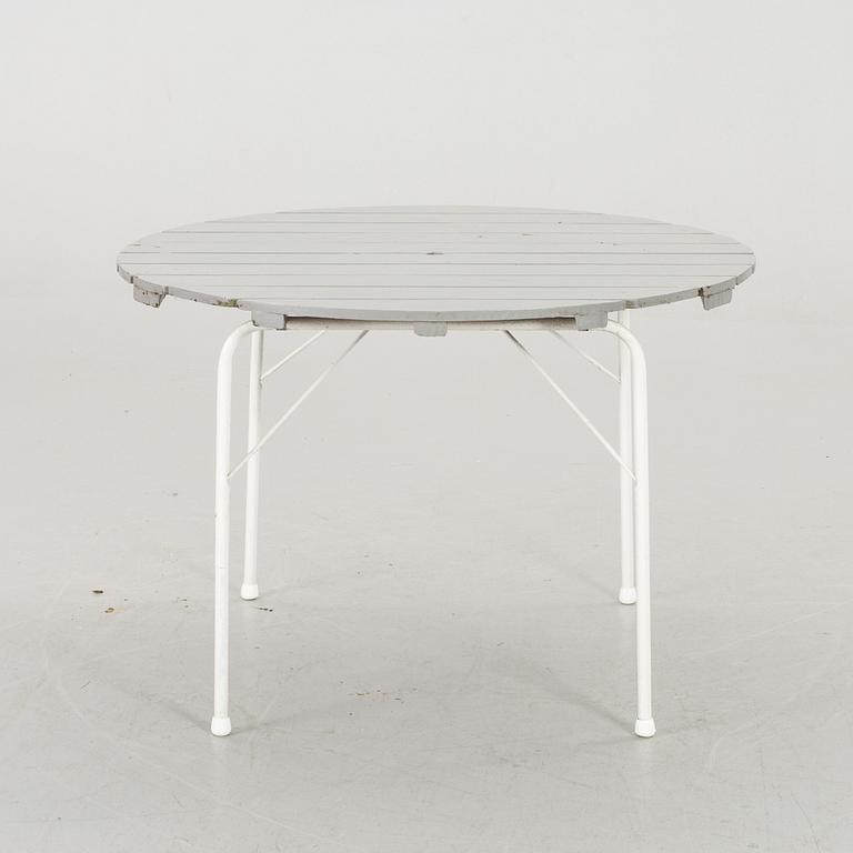 TRÄDGÅRDSMÖBLEMANG, 5 delar, 1900-talets andra hälft.