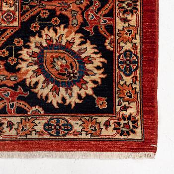 Matta, oriental Ziglar, ca 410 x 315 cm.