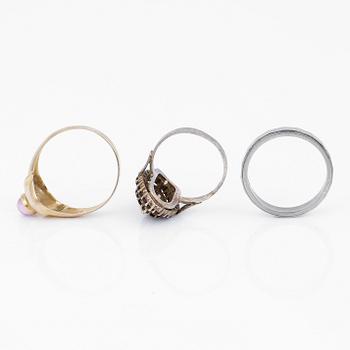 RINGAR, 3 st, 18K guld och silver, Sverige, 1900-tals. Vikt ca 10,82 g.