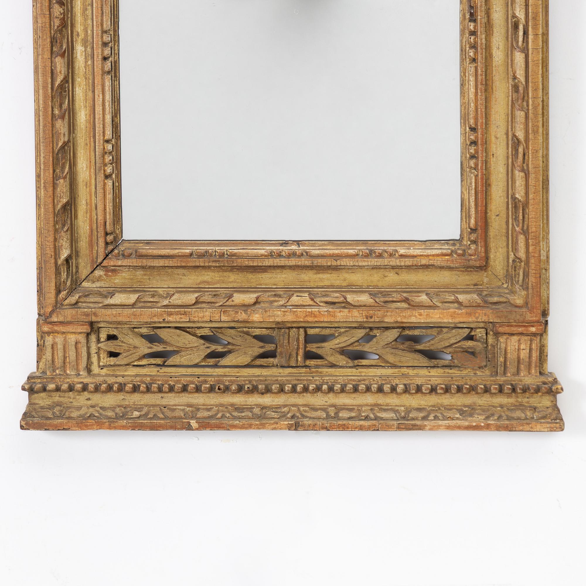 Mirror, Gustavian, late 18th century.