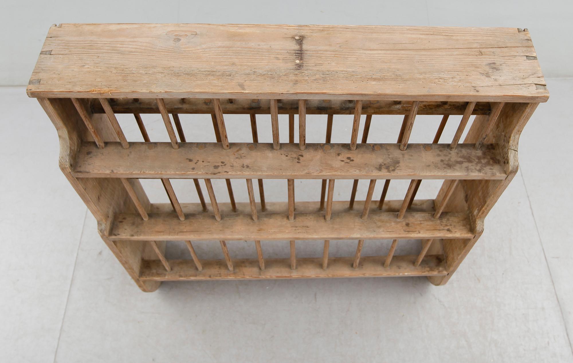 TALLRIKSHYLLA, allmoge, 1800-talets andra hälft.