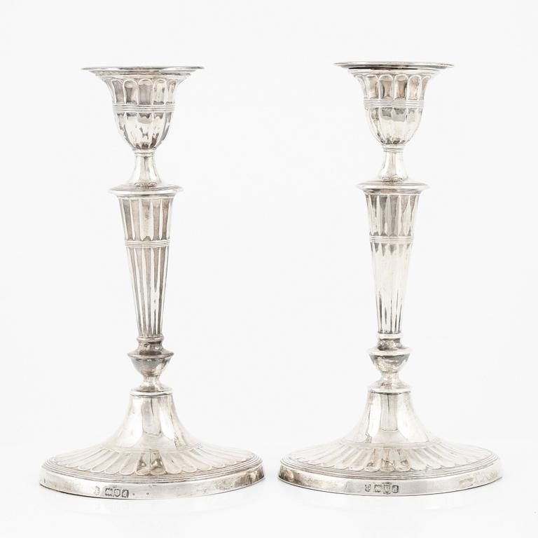Ljusstakar, ett par, silver, Lambert & Co, London 1899, England.