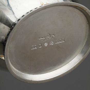 KAFFESERVIS, 3 delar, silver, Eric Råström, Stockholm 1950. Tot ca 1295 gram.