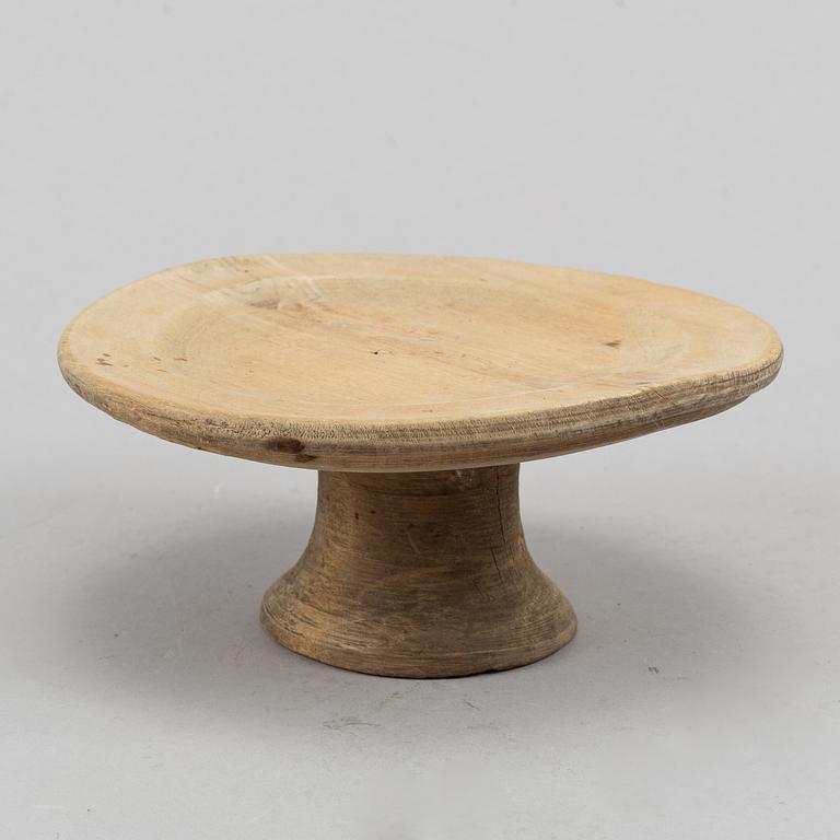 A Swedish wooden bowl and dish, 19th-20-th century.