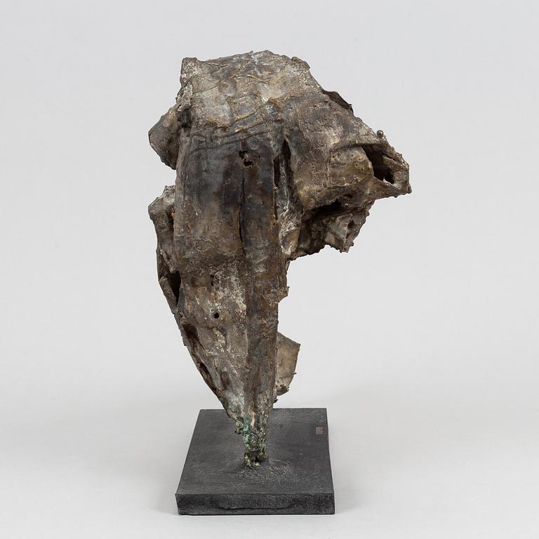 Unknown artist 20th Century. Marked De La Haye, Barberis, Turino. Bronze, height 41 cm. Length 39 cm.