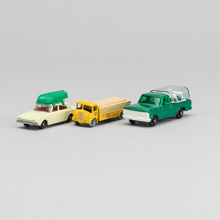 LESNEY MATCHBOX SERIES THREE CARS.