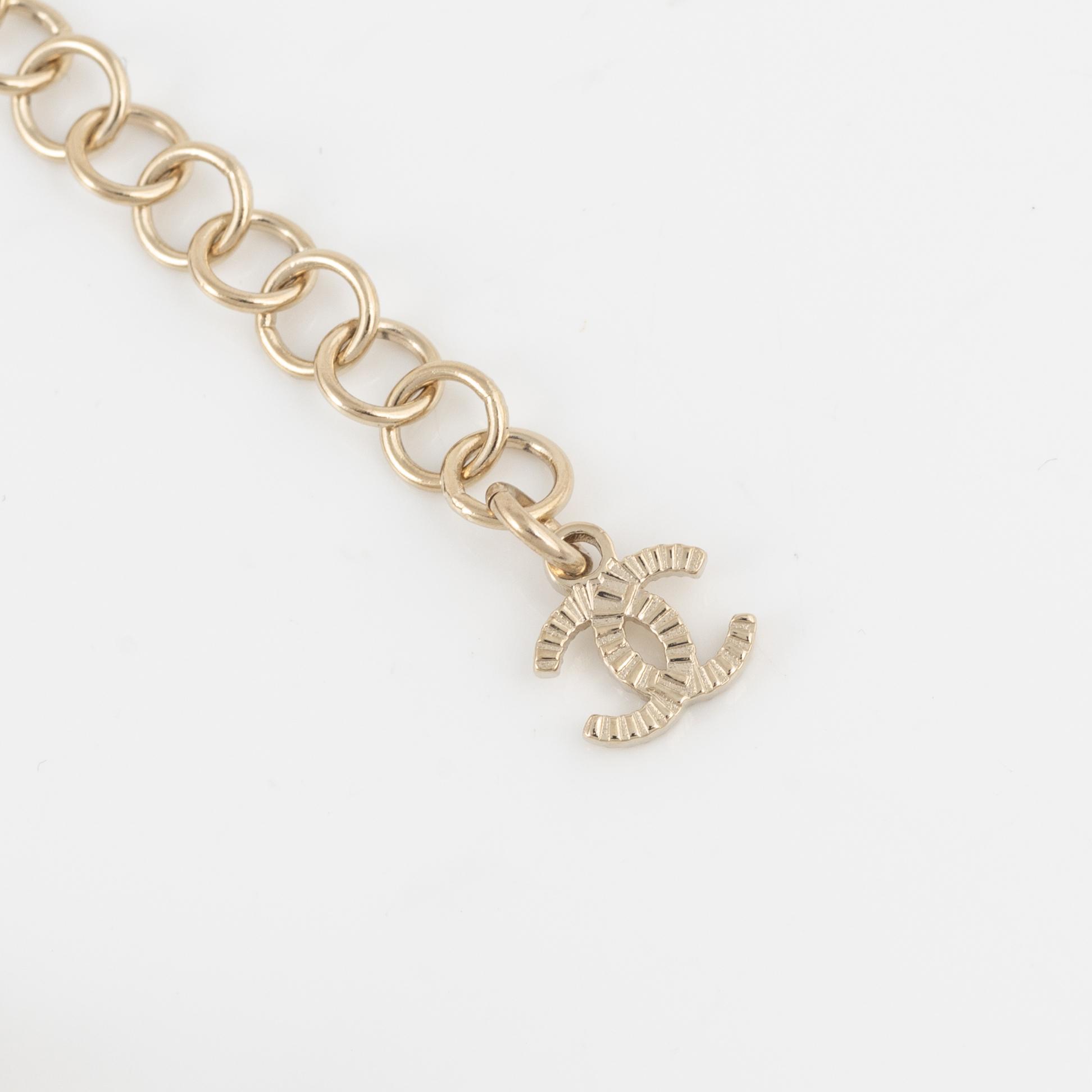 Chanel, a Bijoux Fantasie necklace, 2022.