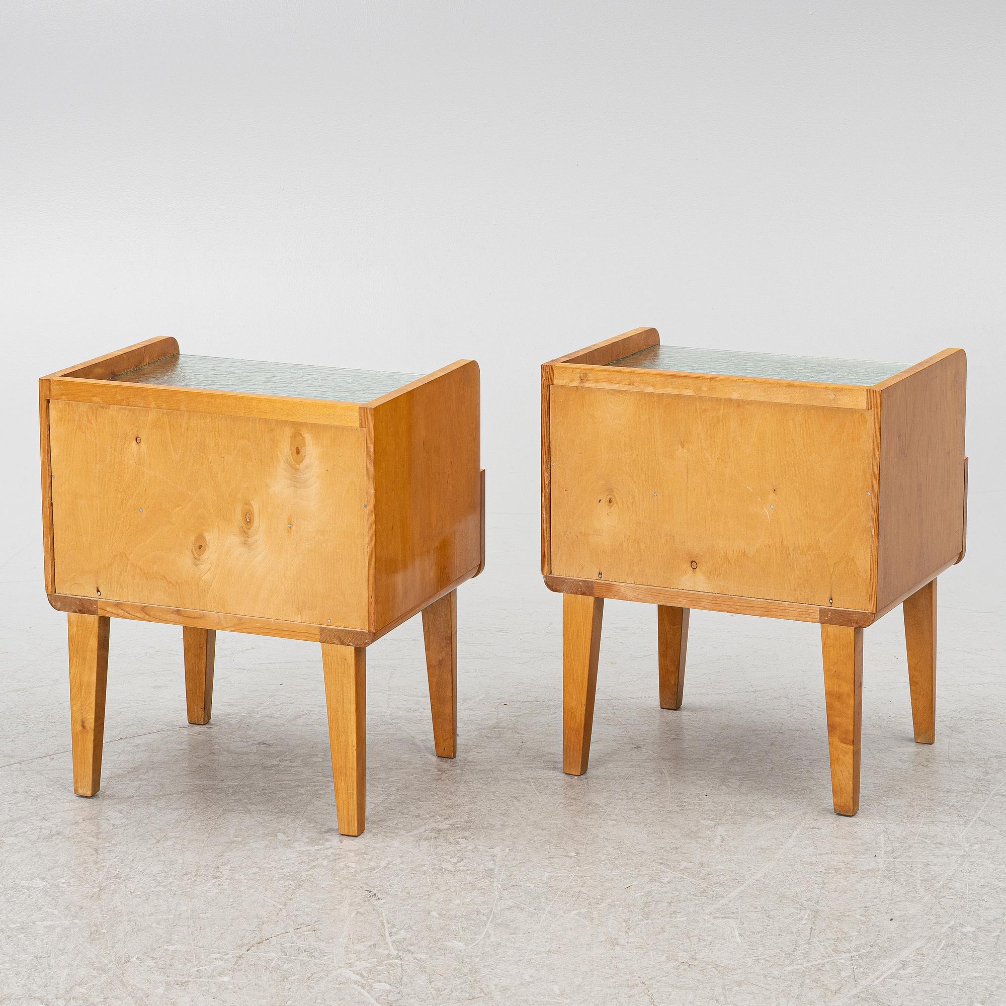 Bedside tables, a pair, Swedish Modern, 1940s.