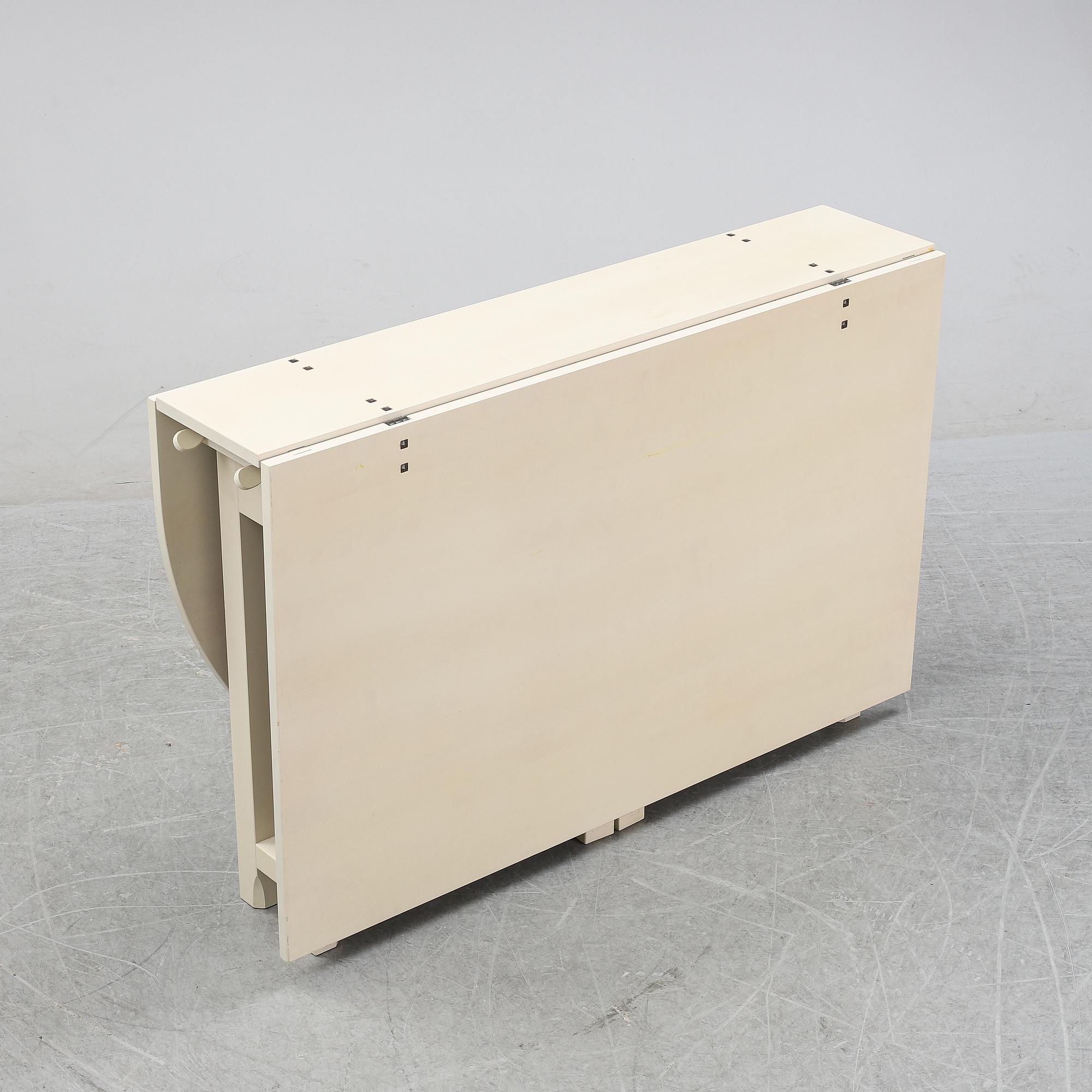 A 'Bergslagen' gate leg table, IKEA.