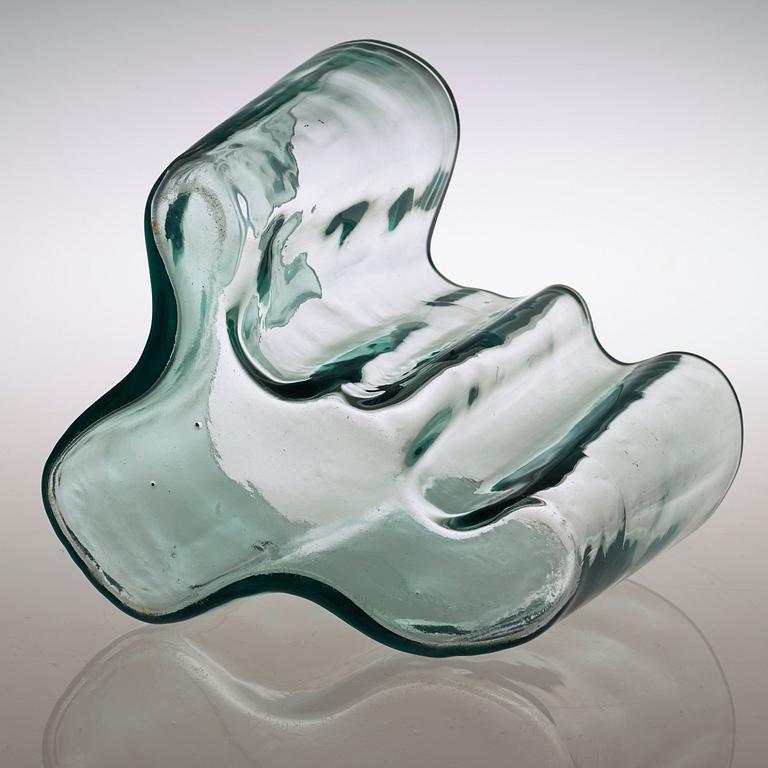 An Alvar Aalto moulded glass vase, Karhula, Finland 1937, model 9750.