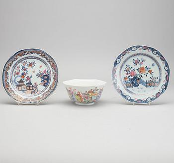 THREE PIECES CHINA PORCELAIN,