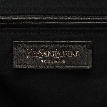 YVES SAINT LAURENT Easy Patent Leather Boston Bag.