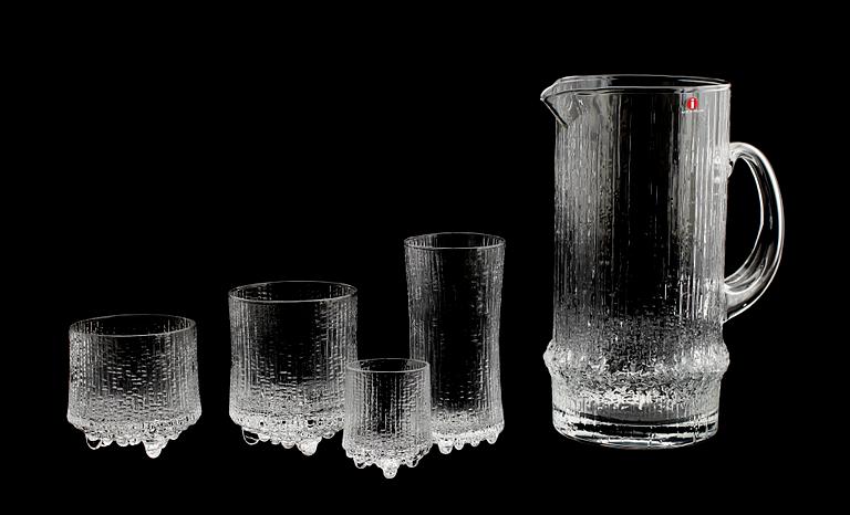 GLASSERVIS, 52 delar,  "Ultima Thule", Tapio Wirkkala, Iittala, Finland.