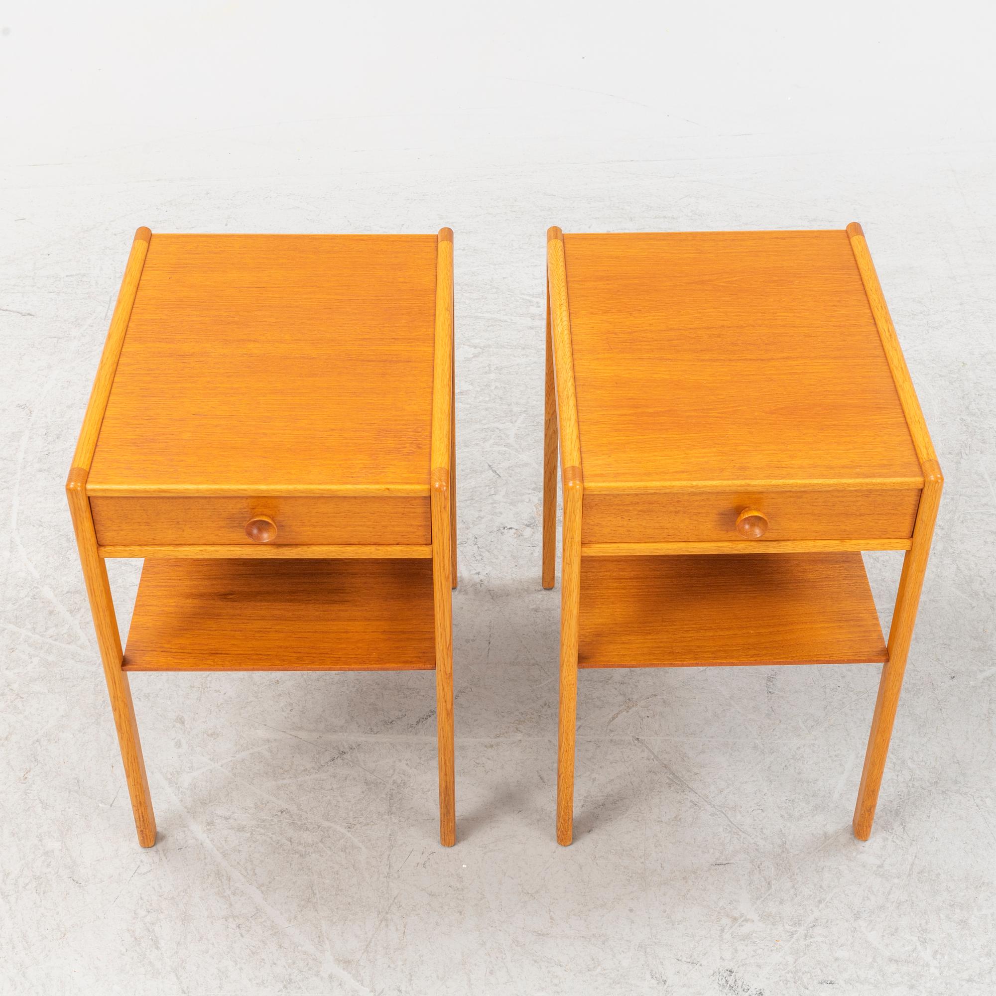 Sängbord, ett par, 1950-60-tal.
