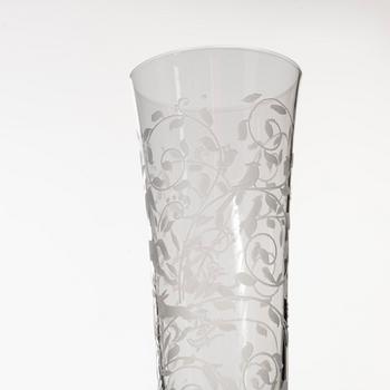 Baccarat, 13 'Leila' champagne glasses, France.