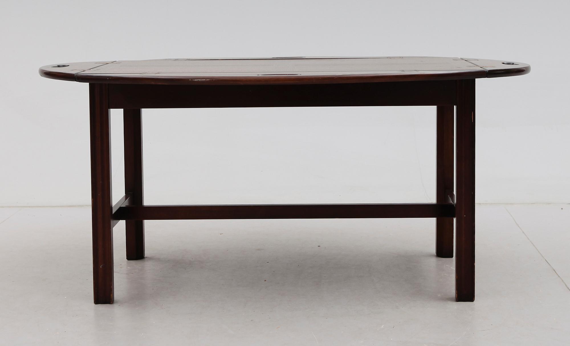 BORD, sk Butlers Tray, 1900-talets andra hälft.
