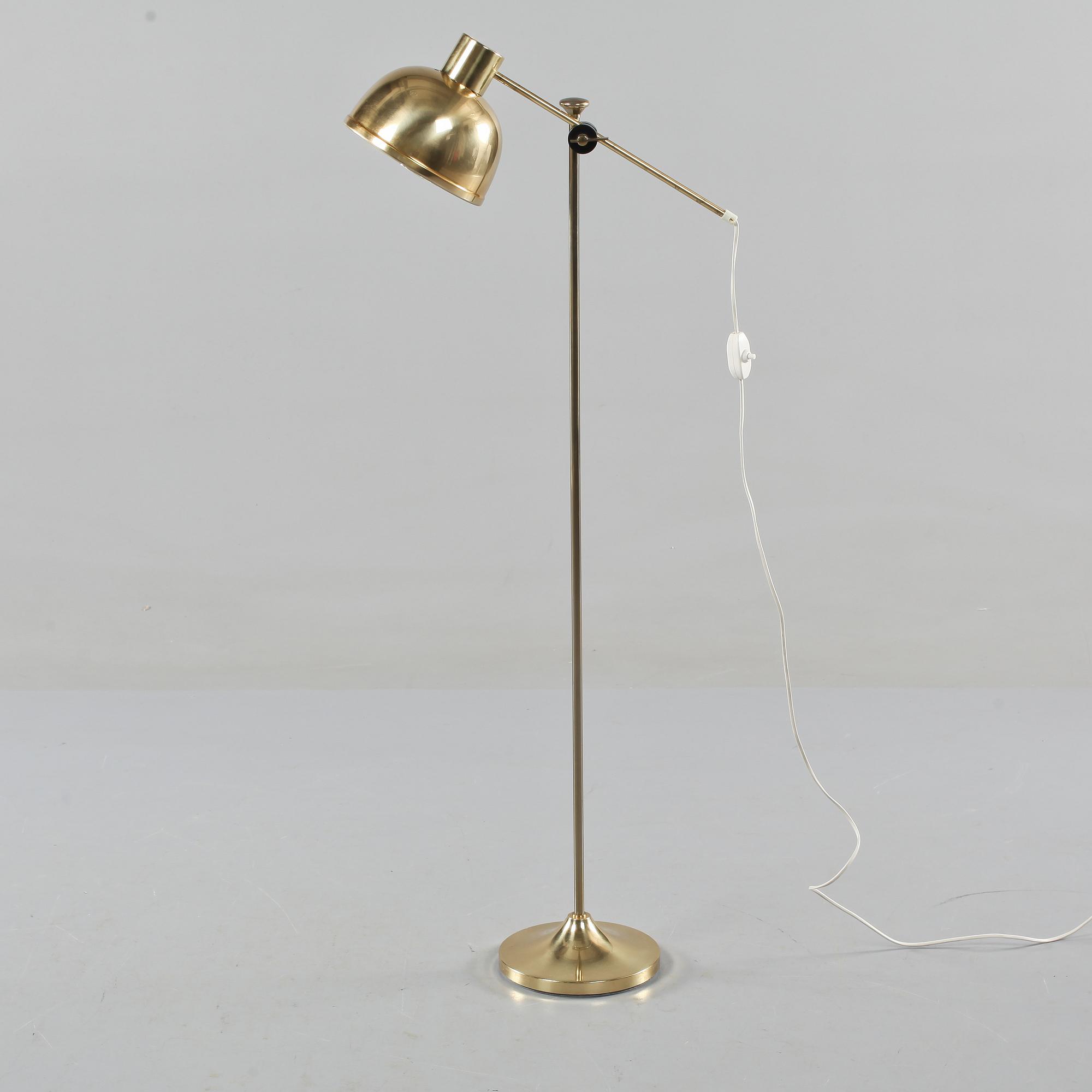 GOLVLAMPA, 1900-talets andra hälft.