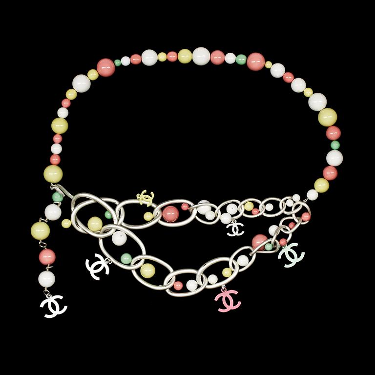 A pastel colour necklace/belt and earrings by Chanel, 2004.