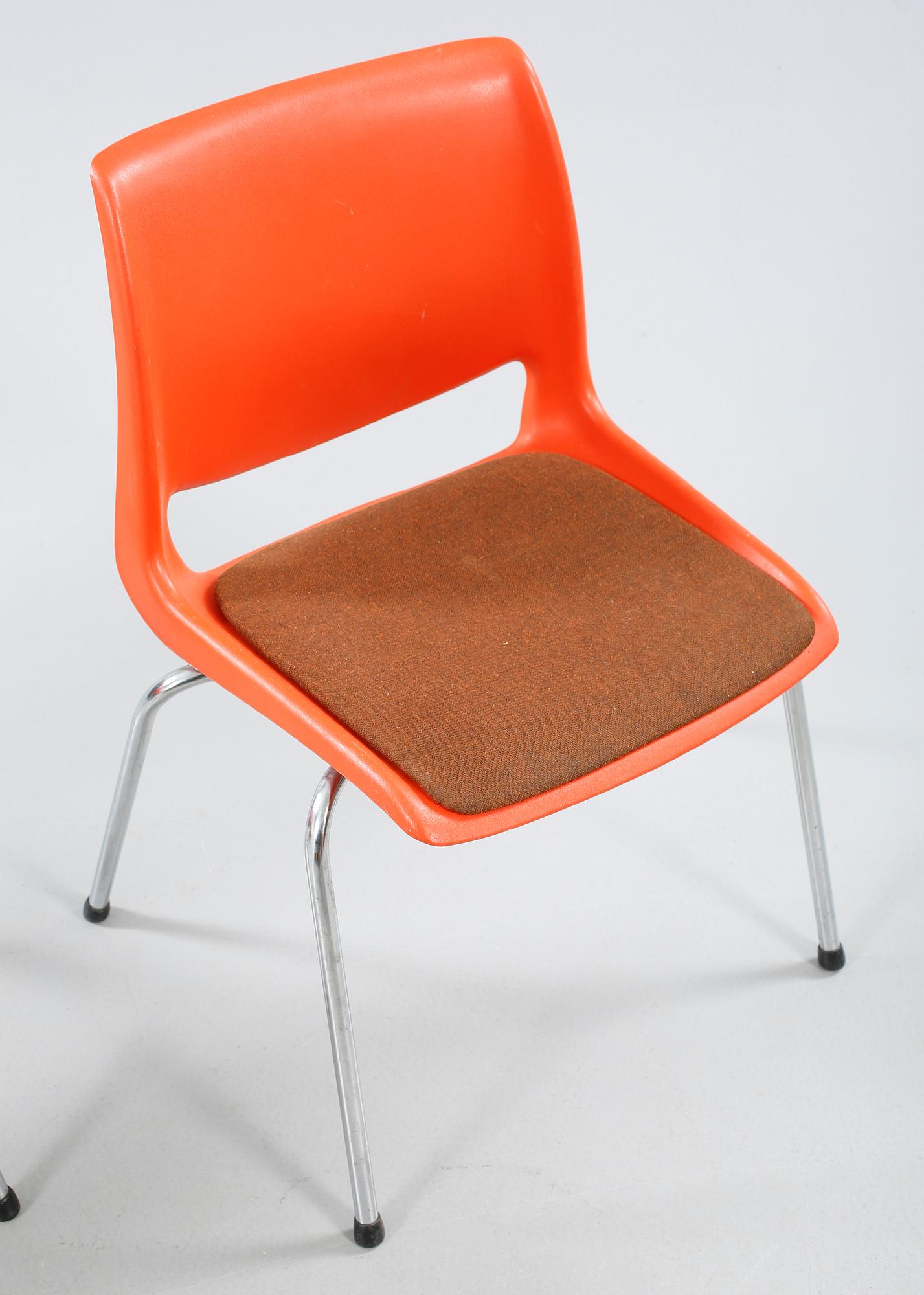 BENDT WINGE, stolar, 3+3 st, "R-48", Romo Fabrikker/Nordic Comfort Products, 1970-tal.