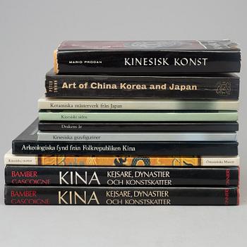 10 books on chinese and japanese works of art.