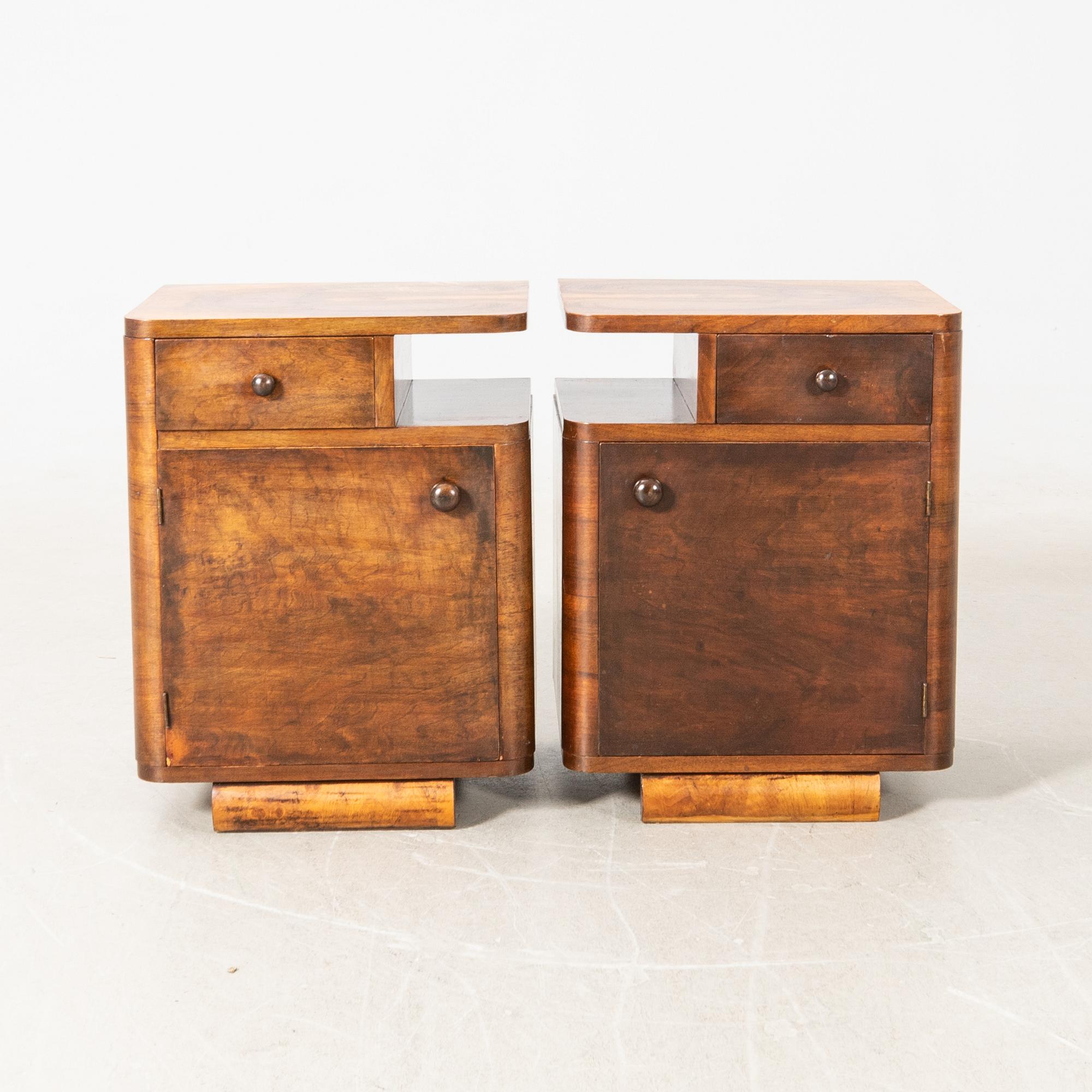 Sängbord, ett par, Art Deco 1900-talets första hälft.