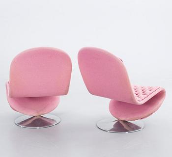 VERNER PANTON, a pair of 1970's "System 1-2-3" lounge chairs.