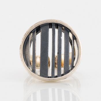 Jorma Laine silver ring.