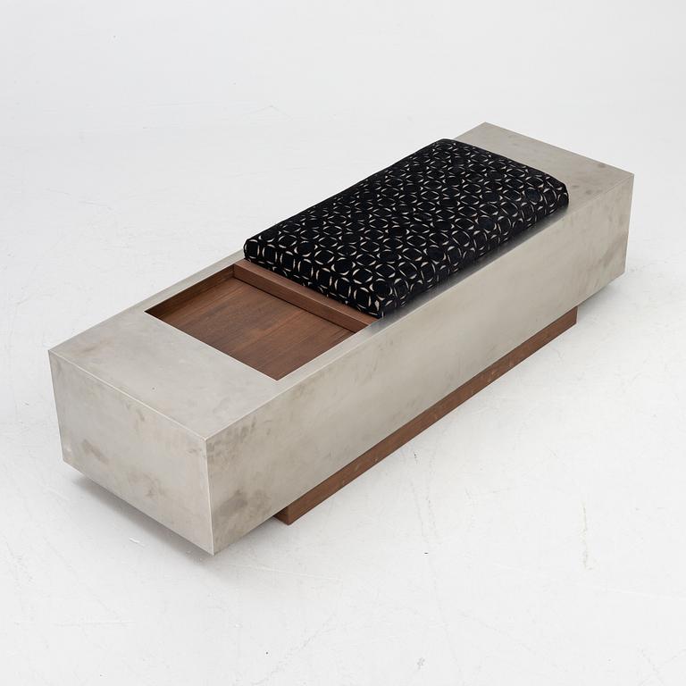 Eva-Lotta Axelsson, a 'Sit' bench by Nude Ateljé.