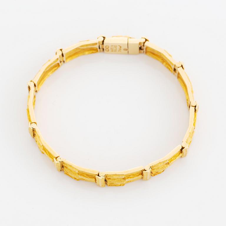 Björn Weckström, 18K gold "Kaskad"  bracelet.