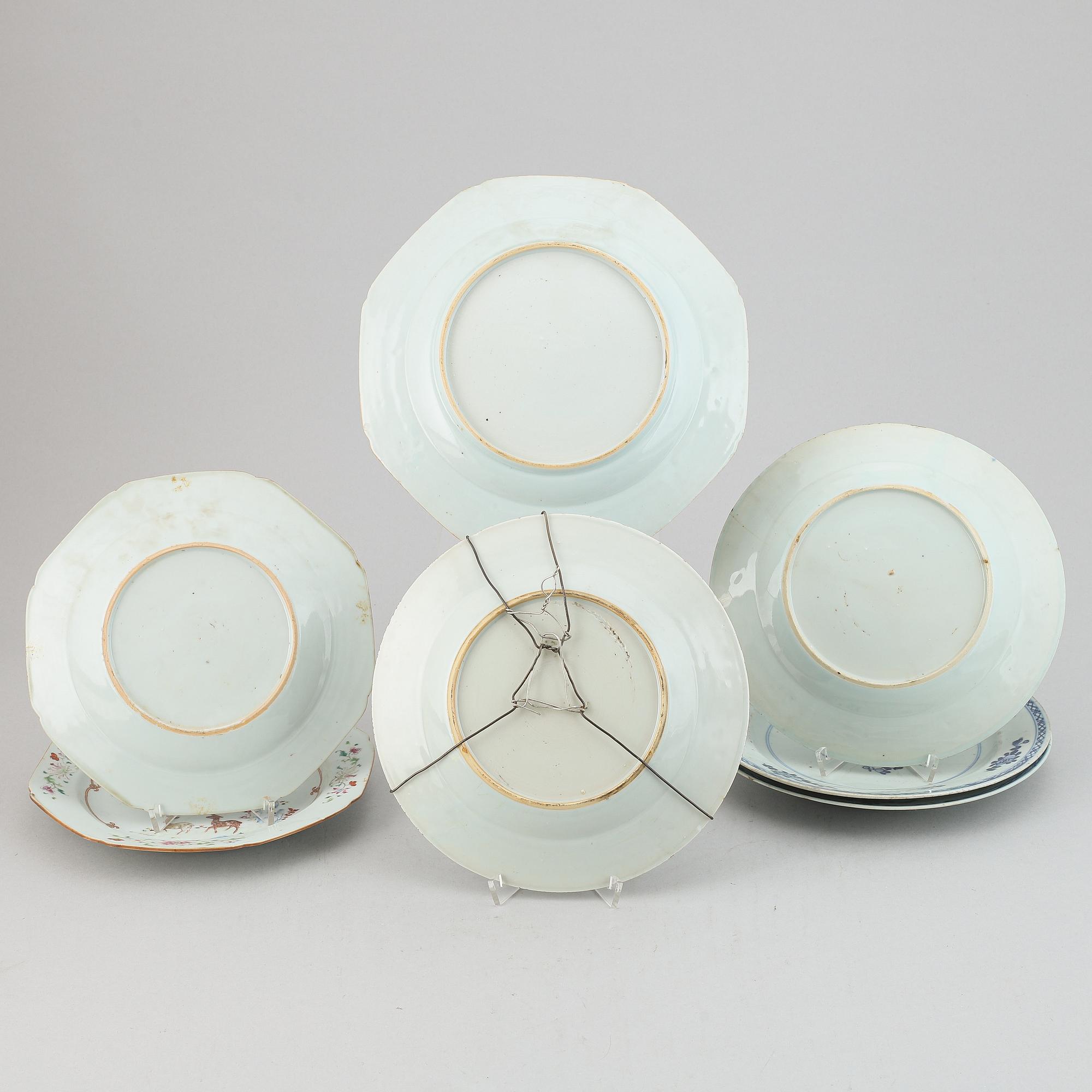 Seven blue and white and famille rose export porcelain plates, Qing dynasty, Qianlong (1736-95).